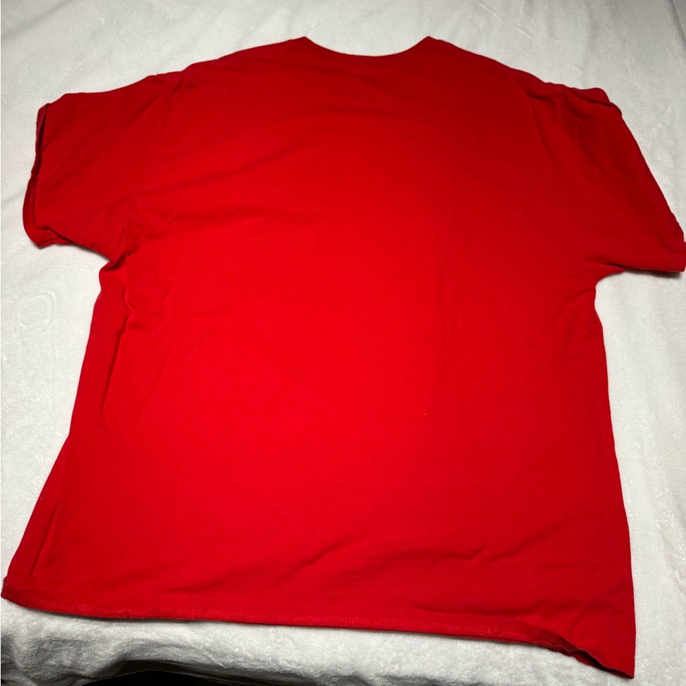 Star Wars Mandalorian Red Shirt - Picture 4 of 6